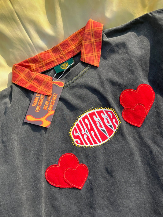 Luvv Black roots Flan-Tee (Red)