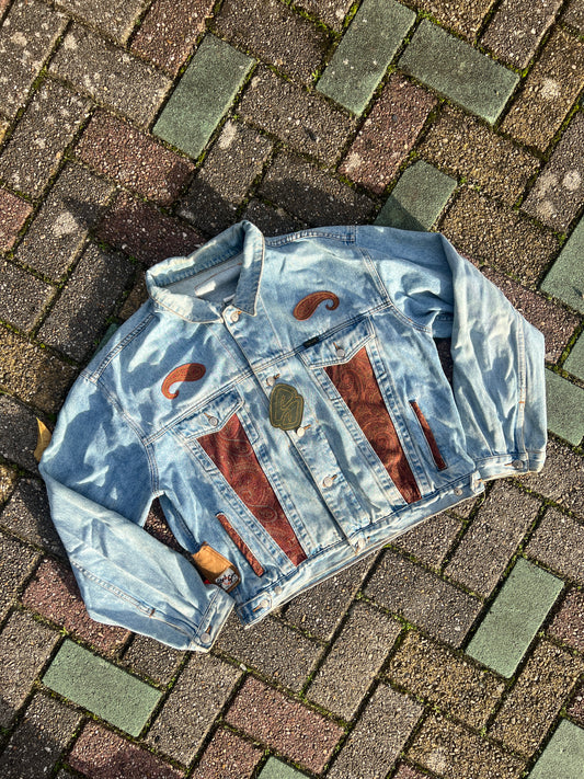 Love skaffa jean jacket